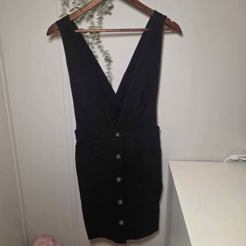 Sienna Sky Black Pinafore Dress